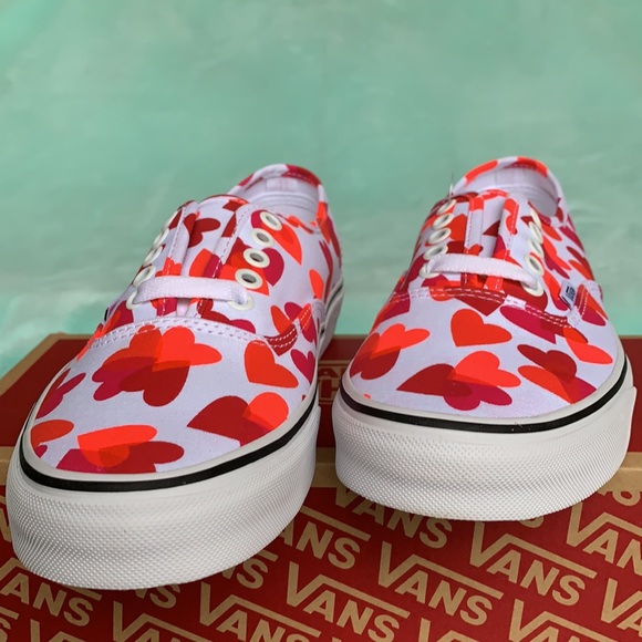 VANS AUTHENTIC Valentines Hearts True White/Fchspr - Picture 10 of 14